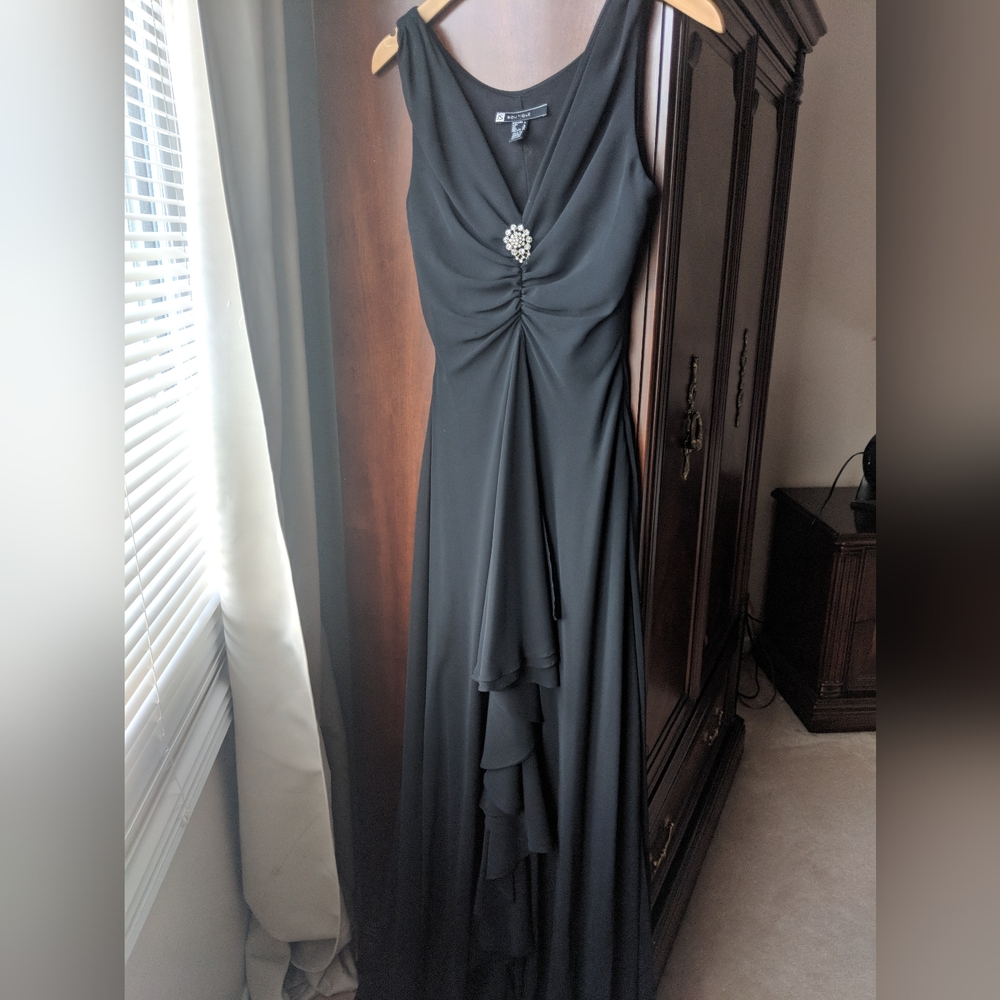 JS Boutique Black Maxi Dress with Brooch Detail